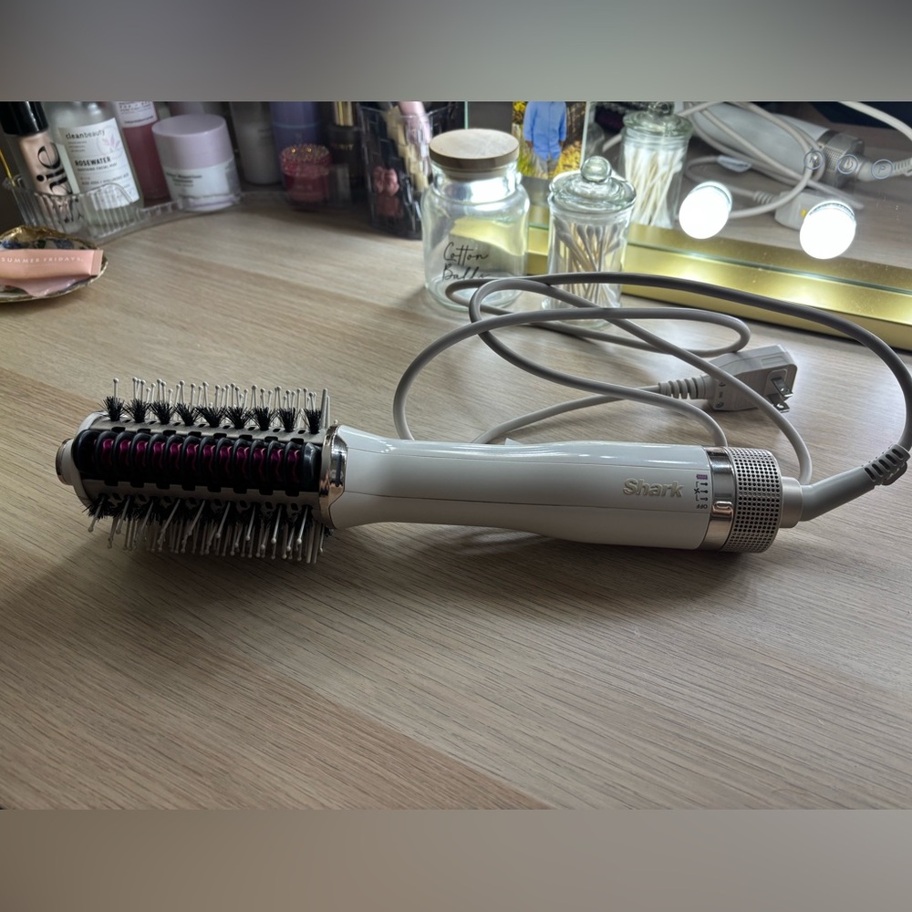 Shark Smoothstyle Brush